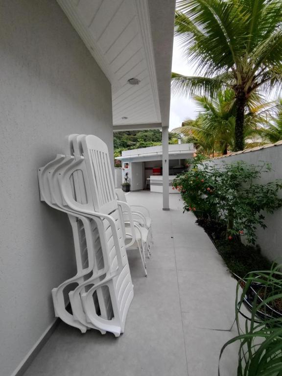 Casa Linda E Espacosa Com Piscina No Guaruja Exterior photo